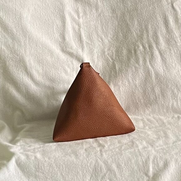 Unique Triangle-Shaped Camel Brown Leather Purse - Picture 7 of 7